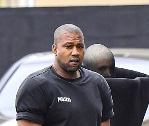 Exclusif - Kanye West, sa femme Bianca et son fils Psalm se rendent à l'église à Los Angeles le 4 juin 2023. Merci de flouter le visage des enfants avant publication