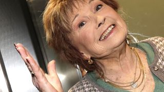 Le fantôme de Marion Game (Huguette) sur les plateaux de Scènes de Ménages ? Un acteur y croit : "Il ne peut pas nous..."