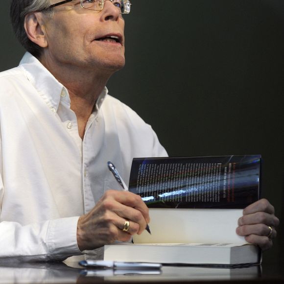 Revival : Stephen King dédicace son livre à New York, le 11 novembre 2014.