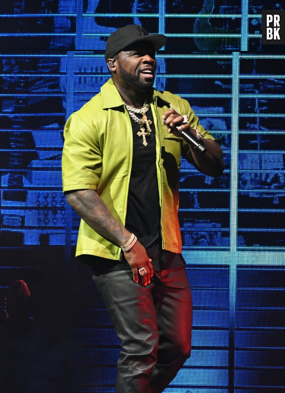 Ce n'est pas la première fois que le mythique rappeur new-yorkais livre son avis sur cette (non) question.
50 Cent en Floride.