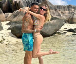 Jessica et Thibault en vacances aux Seychelles