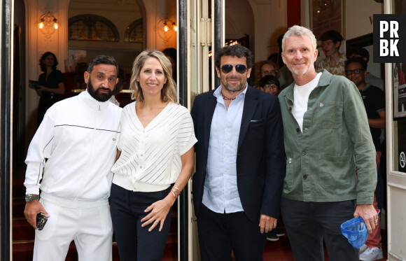 Cyril Hanouna, Maud Fontenoy, Patrick Bruel et Denis Brogniart à la cérémonie de remise des prix pédagogiques pour l'Océan de la Maud Fontenoy Foundation le 8 juin 2023 au cœur du magnifique Théâtre de l’Oeuvre. © Coadic Guirec / Bestimage 