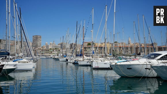 Marseille (13), le Vieux Port - Photo by Druais JC/ANDBZ/ABACAPRESS.COM - Bateau; Bateaux; estival; Ete; Etes; Illuville; Loisirs; Maritime - Fluvial - Lacustre; Mer; Mer Mediterranee; Mers et oceans; Navire; Navires; Port; Ports; Saison; Saisons; Urbanisation; Urbanisme; Vieux Port; Ville; Villes; Voilier; Voiliers 