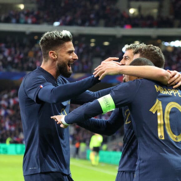 Joie des joueurs de l'équipe de France lors du match amical France vs Ecosse, Decathlon Arena stade Pierre Mauroy, le 17 octobre 2023  Friendly match "France - Scotland (4-1) at the Pierre Mauroy stadium in Lille, October 17th, 2023.