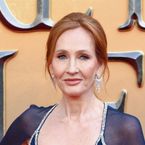 J. K. Rowling persiste et signe : pour elle, les femmes trans ne sont pas des femmes et elle est prête à risque la prison pour ses idées