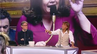 "C'est la meuf à Mélenchon" : Raquel Garrido "humiliée" par LFI, le débat explose aux Grandes Gueules sur RMC