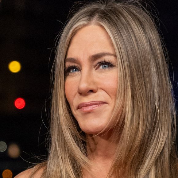 Jennifer Aniston à la première de Murder Mystery II Passerelle Debilly à Paris le 16 mars 2023. © Olivier Borde / Bestimage  Murder Mystery 2 Premiere on March 16, 2023 in Paris 