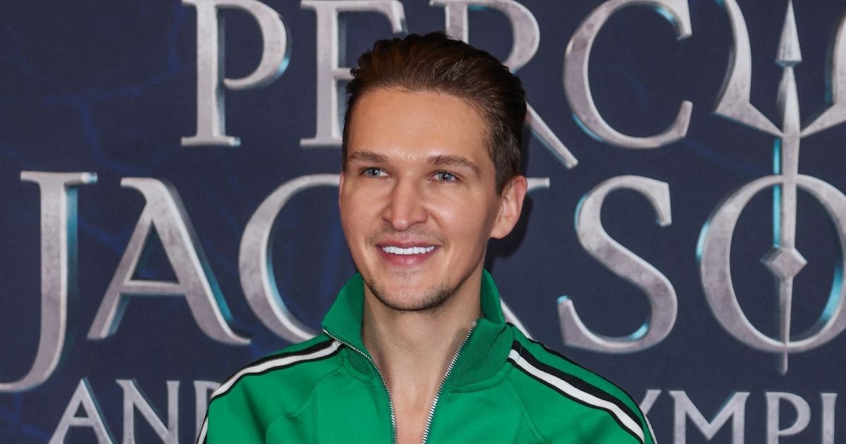 BGUK_2799966 - London, UNITED KINGDOM - Celebrities seen attending the