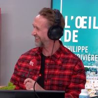 "C'est du caca ?!" : des agriculteurs offrent "de la mer*e" à Philippe Caverivière, il découvre son étrange cadeau en direct sur RTL