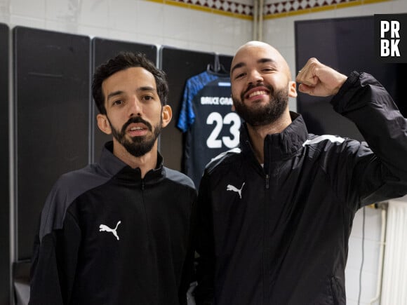 Exclusif - Bigflo et Olivier Ordonez ( Oli du duo Bigflo et Oli) - 3ème édition de la rencontre de football caritative "Match des héros" entre le "RC Lens Légendes" et "L'équipe Unicef" au stade Bollaert-Delelis à Lens le 6 juin 2023. © Pierre Perusseau / Bestimage