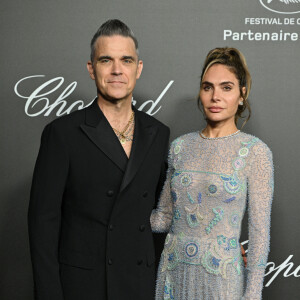 Robbie Williams et sa femme Ayda Field au photocall de la soirée "Chopard Art Evening" à l'hôtel Martinez lors du 76ème Festival International du Film de Cannes, le 23 mai 2023. © Olivier Borde/Bestimage