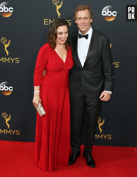 Hugh Laurie, Olivia Colman - 68ème cérémonie des Emmy Awards au Microsoft Theater à Los Angeles, le 18 septembre 2016.