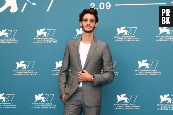 Pierre Niney - Photocall du film "Amants" lors de la 77ème édition du festival international du film de Venise (Mostra) le 3 septembre 2020.