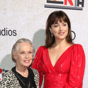 Tippi Hedren, Dakota Johnson - Première de "Suspiria" à Hollywood le 24 octobre 2018.