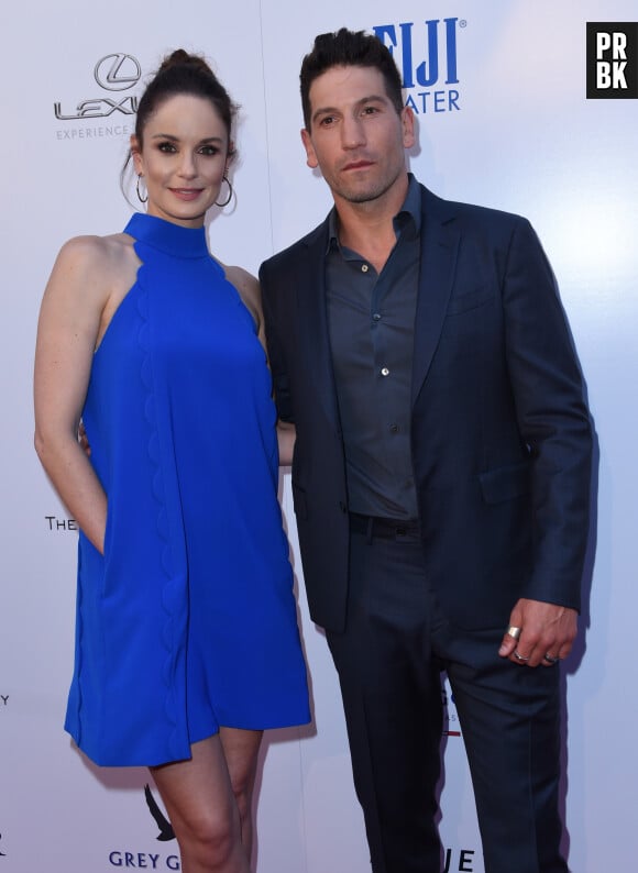 Sarah Wayne Callies et Jon Bernthal à la première de 'Wind River' au théâtre de l’hôtel Ace à Los Angeles, le 26 juillet 2017