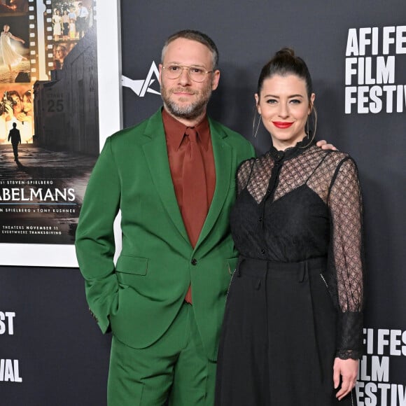 Seth Rogen et Lauren Miller au photocall de la première de "Fabelmans" lors du 2022 AFI Festival à Los Angeles, le 6 novembre 2022.