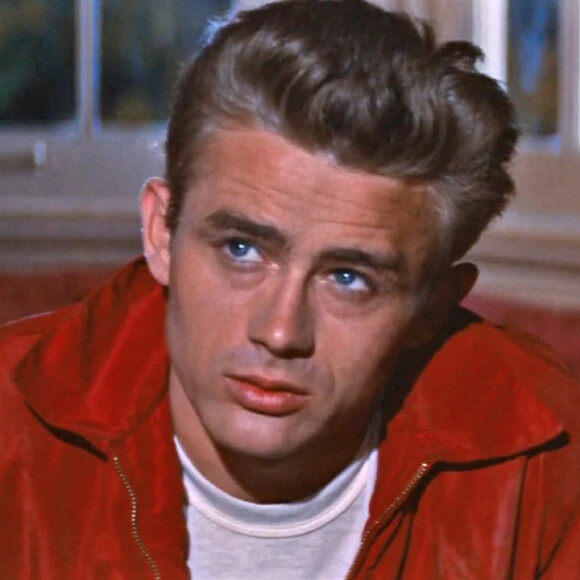 James Dean dans La Fureur de vivre.