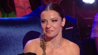Denitsa Ikonomova enceinte : l'ex-danseuse de Danse avec les stars annonce sa grossesse avec une jolie photo, "Je m'y attendais pas..."