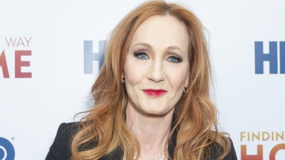 J.K. Rowling bientôt ruinée ? L'autrice d'Harry Potter visée par une plainte qui pourrait lui coûter très cher