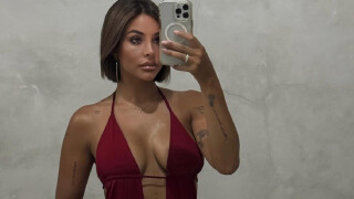 "Trop vulgaire", "Pas classe, on voit tout" : Rym Renom assume être une maman sexy en vidéo, les internautes lui tombent dessus
