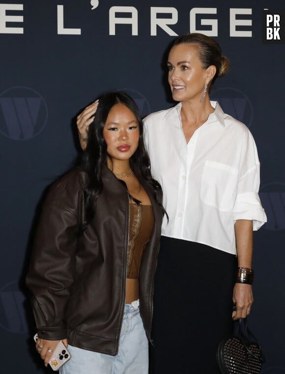 Laeticia Hallyday et sa fille Joy à l'avant-Premiere du film "Largo Winch Le Prix de L'argent" au Grand Rex. © Marc Ausset-Lacroix/Bestimage