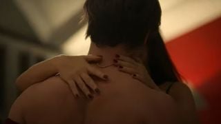 Si vous aimez Cinquante Nuances de Grey et Escort Boys, ne manquez pas ce film turc torride, qui squatte déjà le top Netflix !