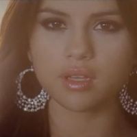 Selena Gomez ... Un extrait du clip Who Says