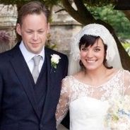 Lily Allen mariée et future maman comblée ... 22 v&#039;là l&#039;Smile (PHOTOS)