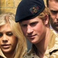 Le Prince Harry retourne en Afghanistan ... Pippa Middleton veut l&#039;en empêcher