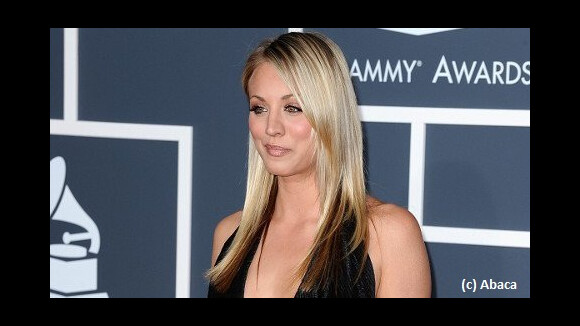 Teen Choice Awards 2011 : Kaley Cuoco en présentatrice sexy et drôle