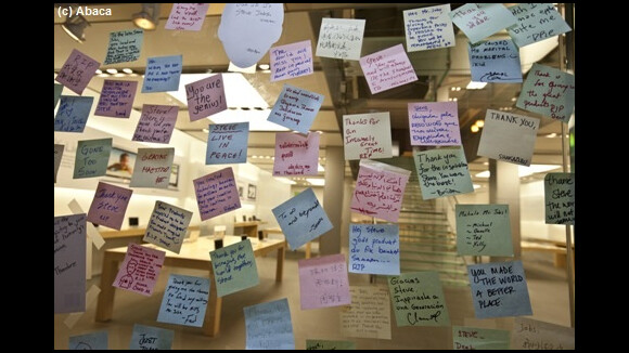 Steve Jobs : mort, on honore sa mémoire à travers le monde (PHOTOS)