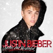 Justin Bieber : en studio pour Mistletoe et sa blague pour Halloween (VIDEO)