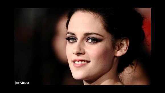Kristen Stewart : elle idolâtre Angelina Jolie un peu, beaucoup, passionnément
