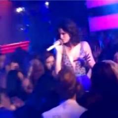 Demi Lovato et Selena Gomez : ensemble et en chanson pour le Nouvel An (VIDEOS)