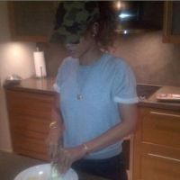 Rihanna en mode cordon bleu : ce soir, c&#039;est Riri qui cuisine ! (PHOTO)