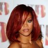 Rihanna, "juste des larmes" pour Whitney Houston