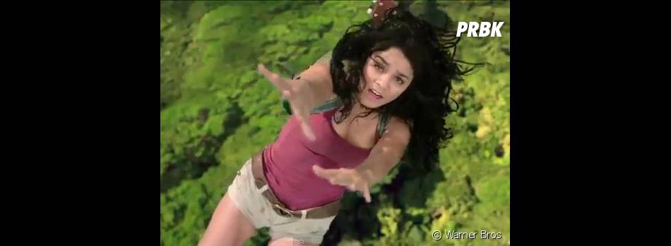 Vanessa Hudgens Encore Et Toujours En Short Dans Voyage Au Centre