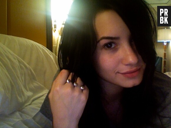 Demi Lovato a tweeté en 2009 une photo "Sans retouche. Sans maquillage. Brute."