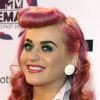 Katy Perry aime changer de couleur de cheveux
