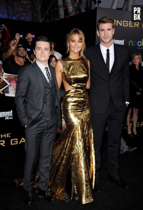 Josh Hutcherson, Jennifer Lawrence et Liam Hemsworth lors de l'avant première d'Hunger Games à Los Angeles