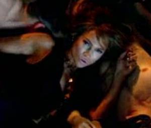 Jennifer Lopez hot dans son nouveau clip Dance Again