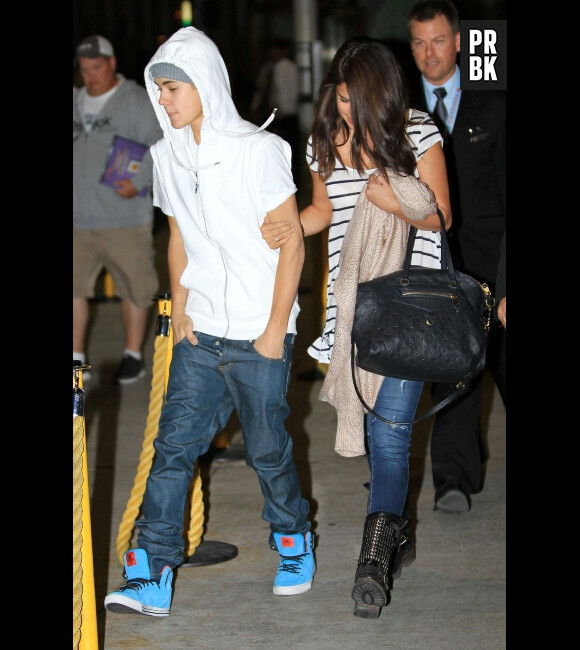 Retrouvailles à l'aéroport pour Justin Bieber et Selena Gomez