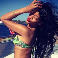 Rihanna sexy, Willow Smith dans les bras de son papa, Kim Kardashian in love... : les twitpics de la semaine