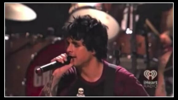 Green Day : "Je ne suis pas ce p*tain de Justin Bieber, bande de fils de p*tes" (VIDEO)