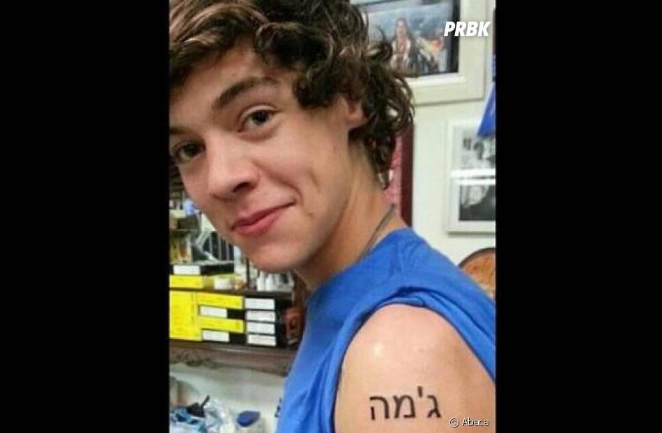Harry Styles multiplie les tatouages sur son bras !