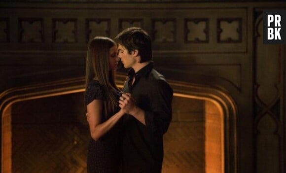 Un rapprochement trop rapide pour Elena et Damon dans Vampire Diaries