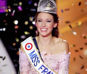 Delphine Wespiser, élue Miss France, c'était il y a un an...
