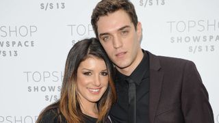 90210 : Shenae Grimes est fiancée !