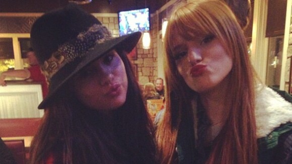Selena Gomez et Bella Thorne en mode duckface sur Instagram