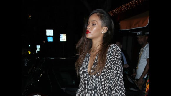 Rihanna : nouvelle coupe pour une soirée avec Karrueche Tran !